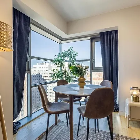 아파트 Aragonia, *